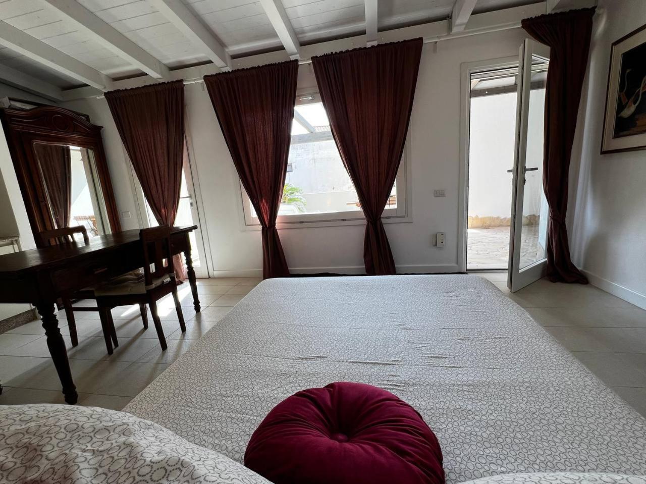 קוורטוצ'ו Luxury Pisu Apartments מראה חיצוני תמונה
