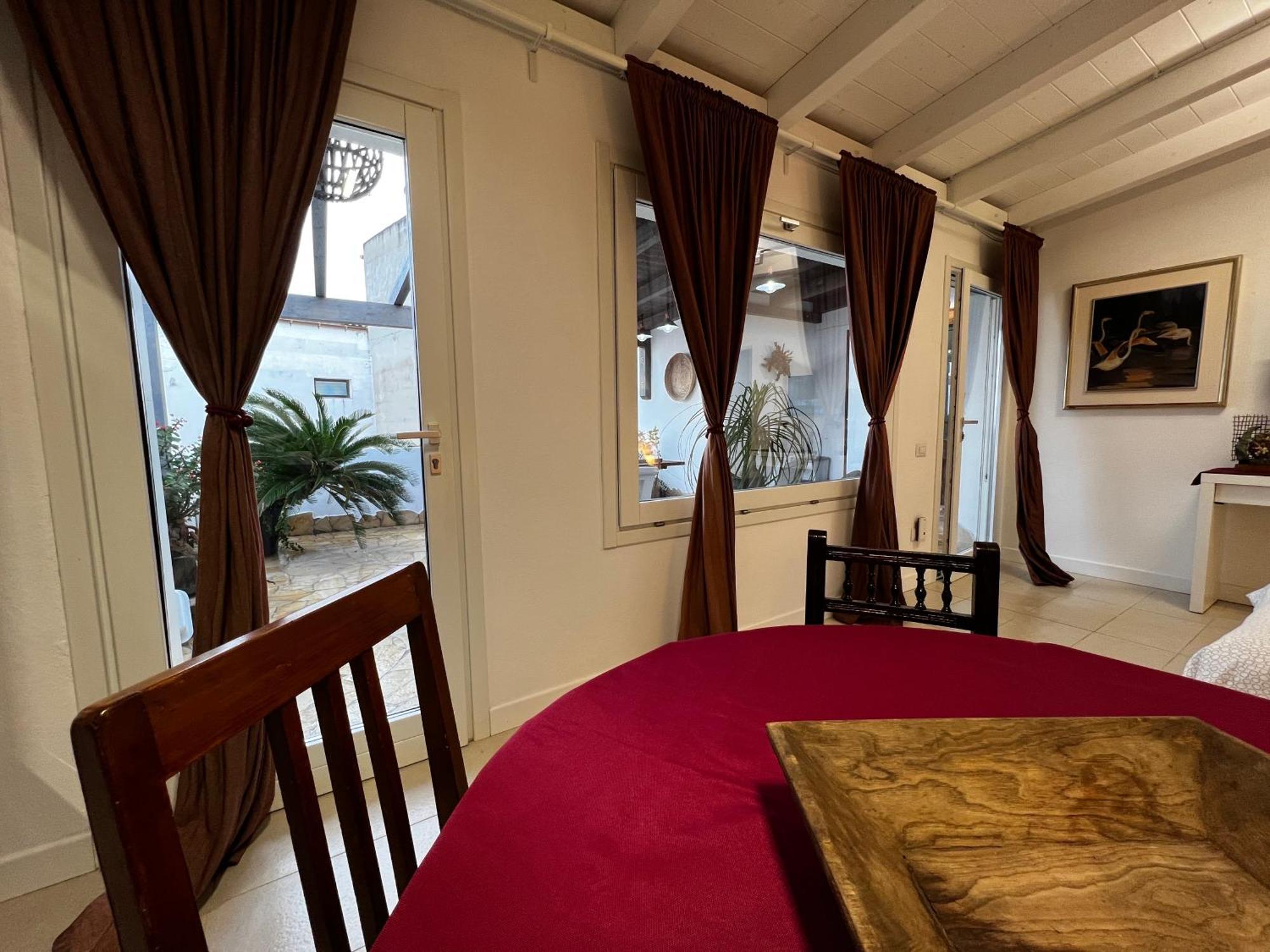 קוורטוצ'ו Luxury Pisu Apartments מראה חיצוני תמונה